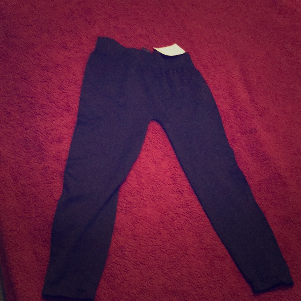 Guess leggings brand new with tag size xs black